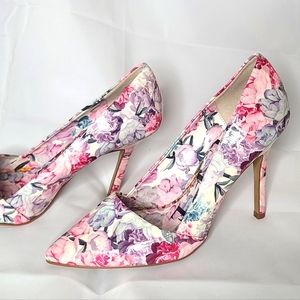 Floral Elle Pumps Women's Size 10